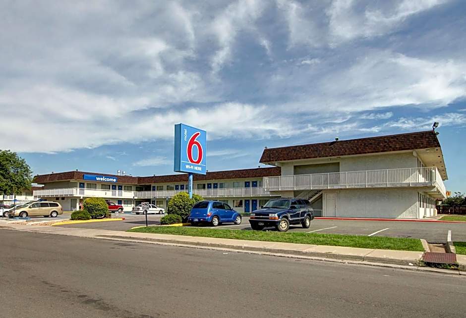 Motel 6-Denver, CO - Airport