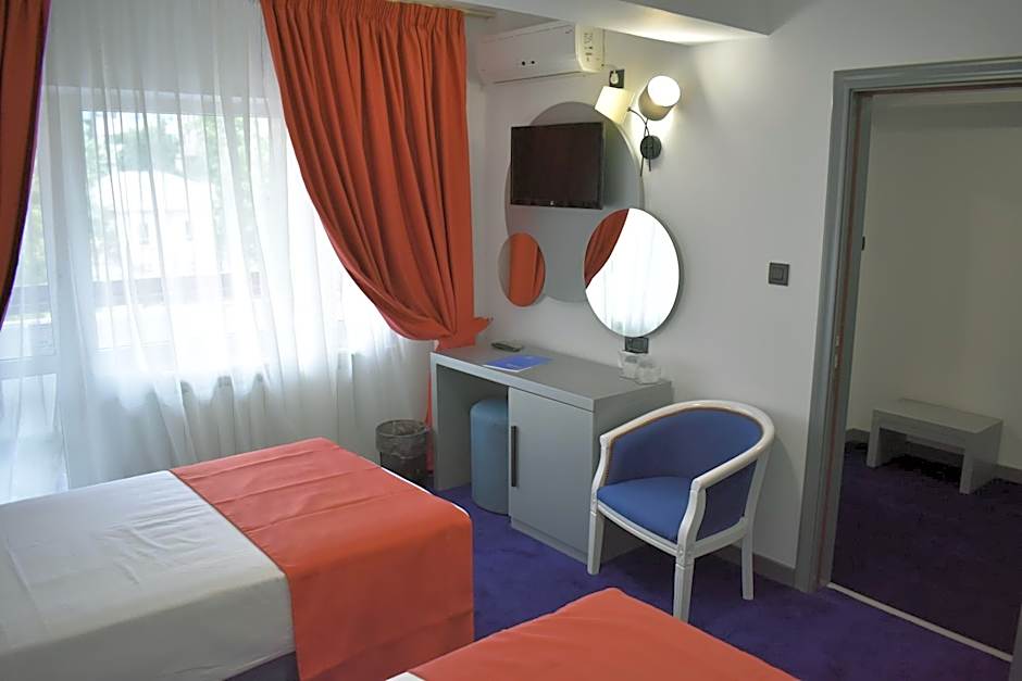 Hotel Europolis