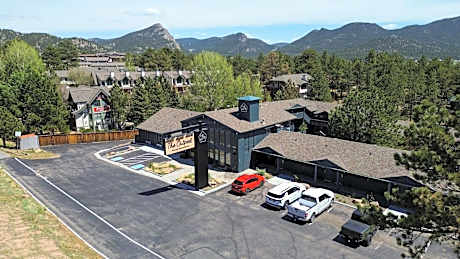 Trailborn Rocky Mountains Outpost