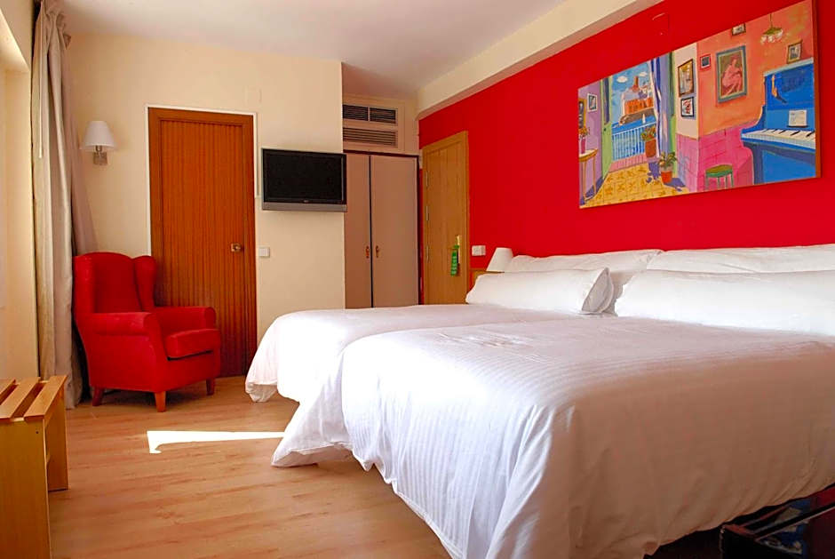 Photo 1 of 8 of Superior 1 Double Bed or 2 Beds
