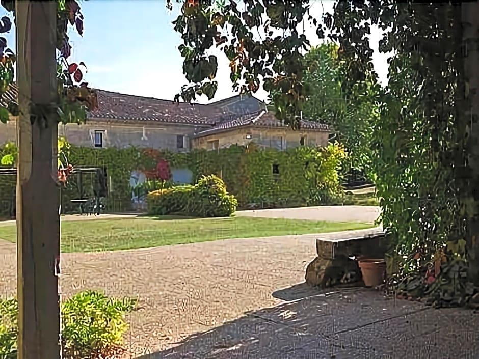 Logis Château Fleur de Roques