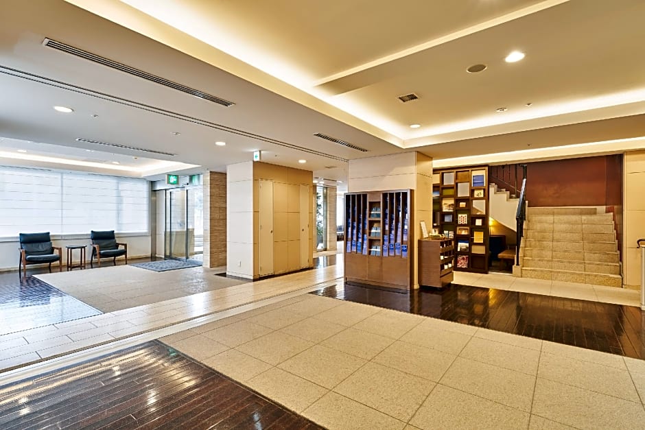 MYSTAYS Shin-Urayasu CC