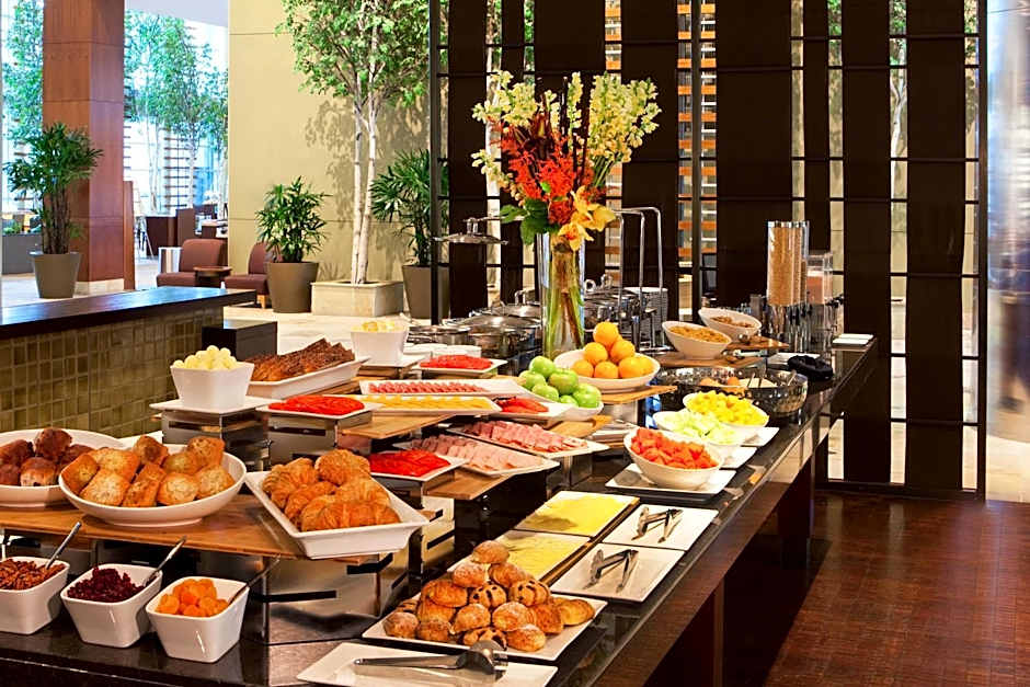 The Westin Boston Seaport District