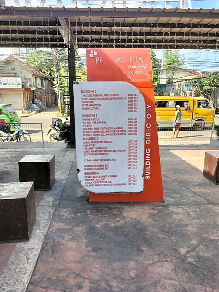 Cozy 1233 the persimmon studio near sm and ayala