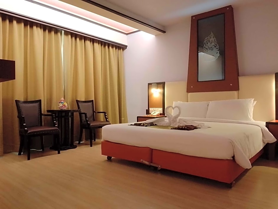 BP Grand Tower Hotel