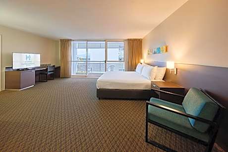 Premium King Room