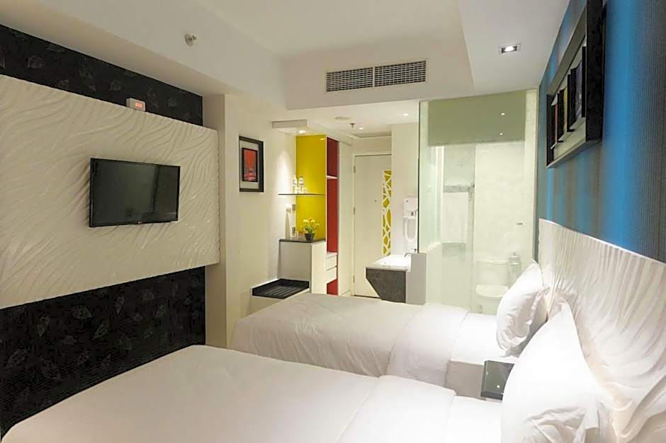 Karebosi Premier Makassar