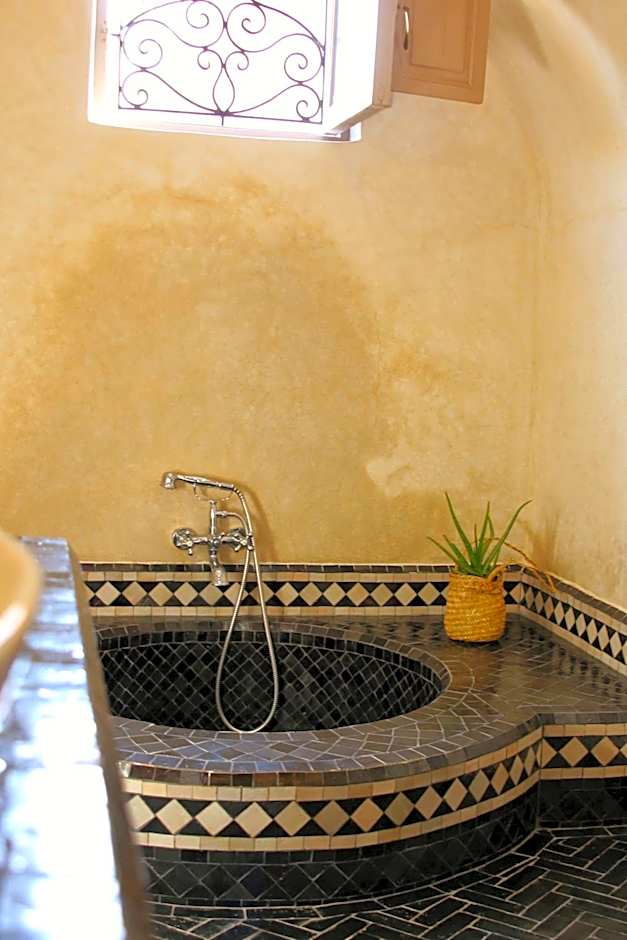 Riad Dollar Des Sables & Spa