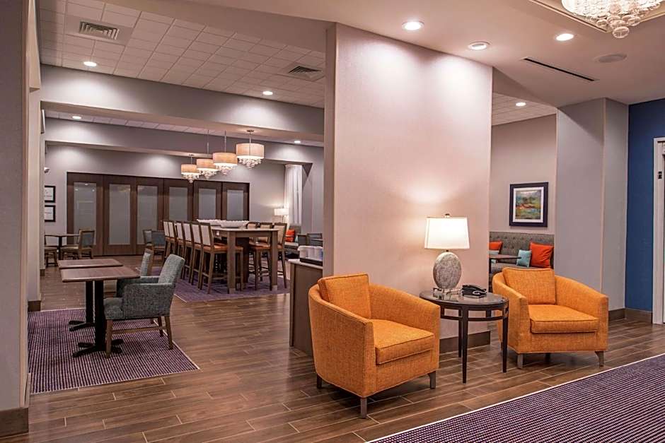 Hampton Inn By Hilton Benson