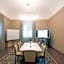Hotel Tonic