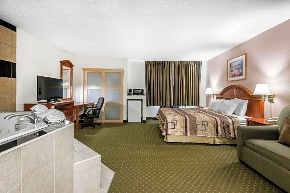 Quality Inn & Suites Binghamton Vestal