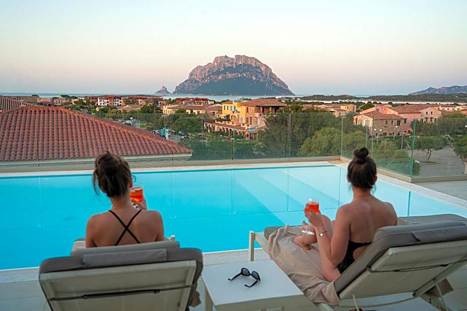 Felix Hotels - Hotel Residence Porto San Paolo