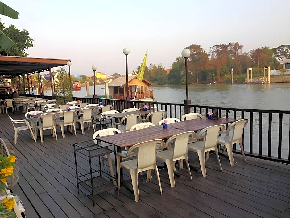 Ban U Thong Accommodations