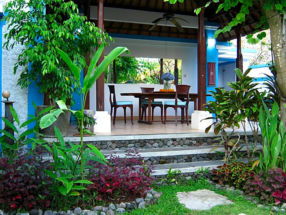 Villa Shantitara Bungalows