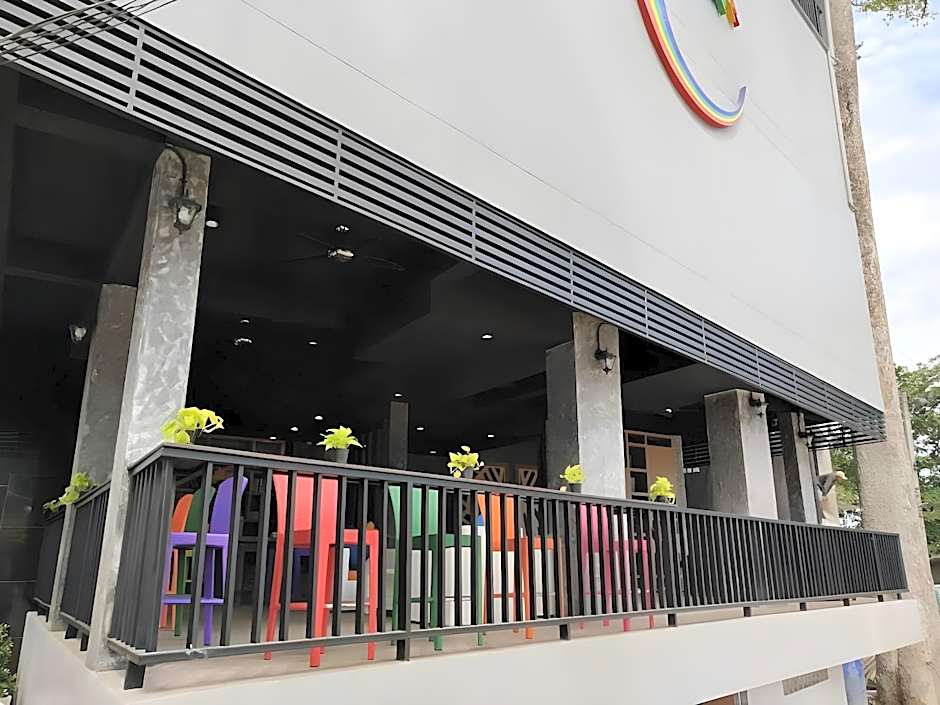 Rainbow Sky Hotel Samet