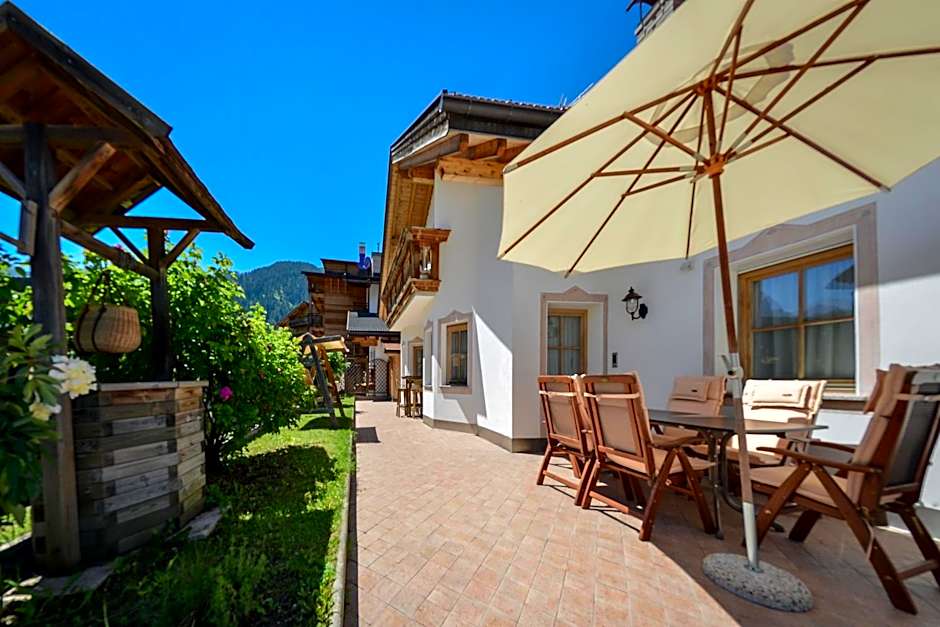 Apartments Ciasa Costisela