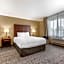 Comfort Inn & Suites Redwood Country