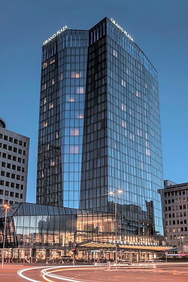 Grand Plaza Hotel & Congress Center