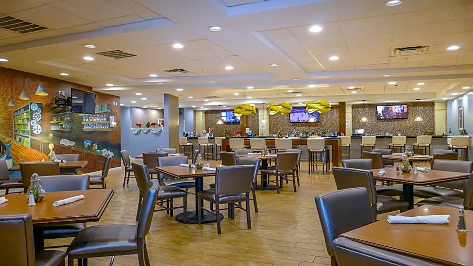 Holiday Inn Edison at Midtown By IHG