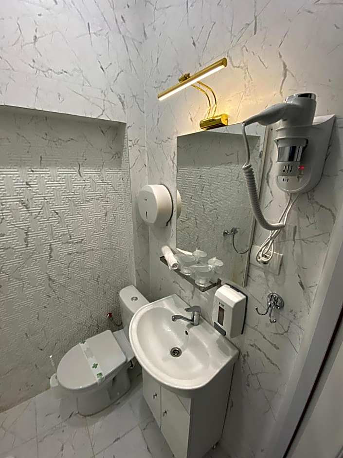 Arizet Boutique Mamaia