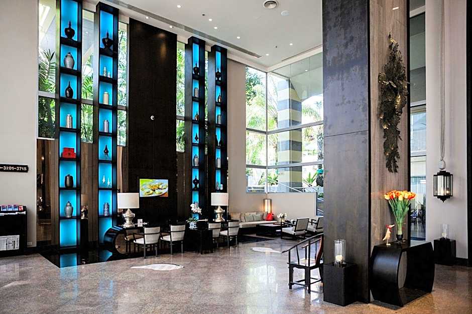 The Royal Paradise Hotel & Spa