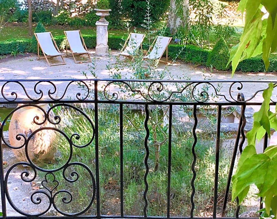 B&B Maison d'Hôtes - Château de Jouques