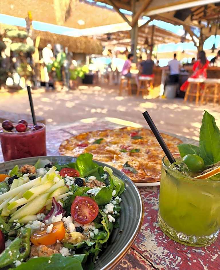 Kefi Beach & Suites