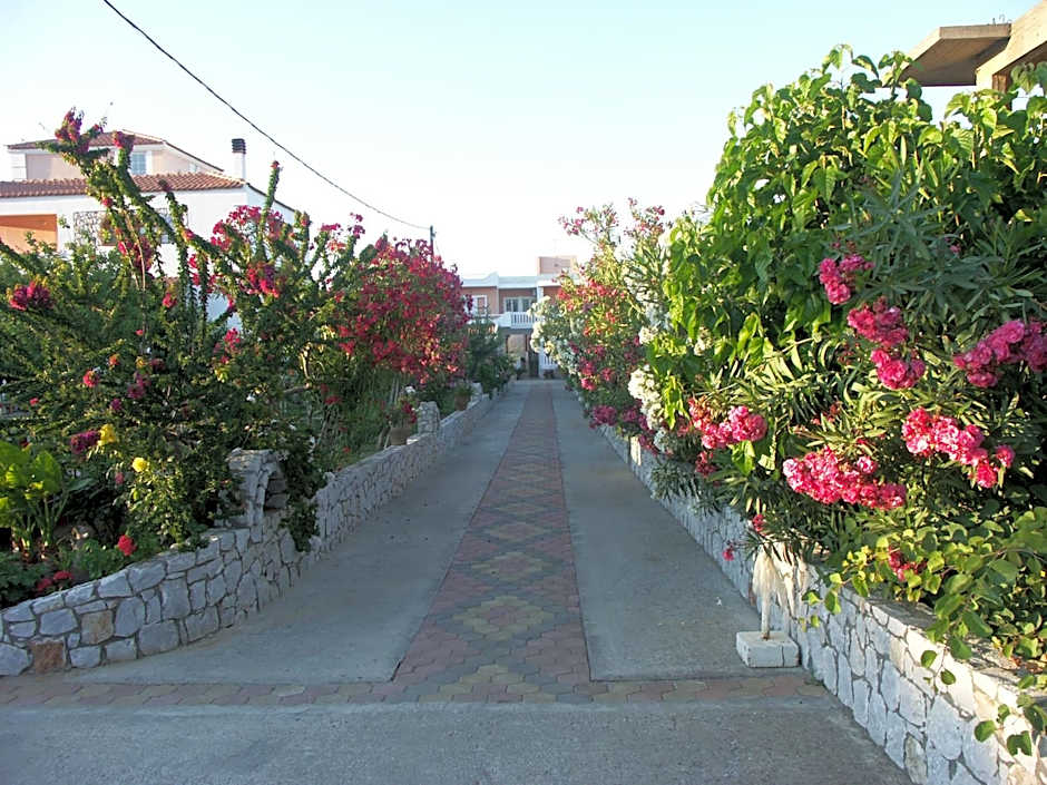 Eden Beach Hotel