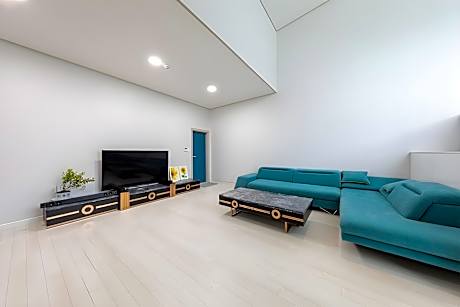 Gapyeong Iruda Pool Villa