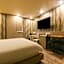Hotel M story