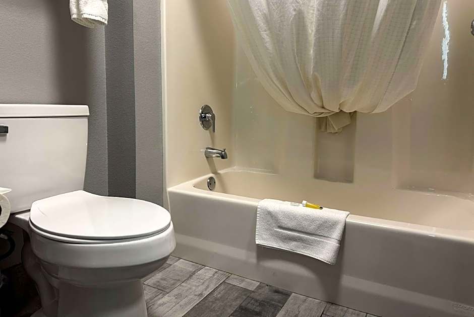 AmericInn by Wyndham Columbus Wisconsin