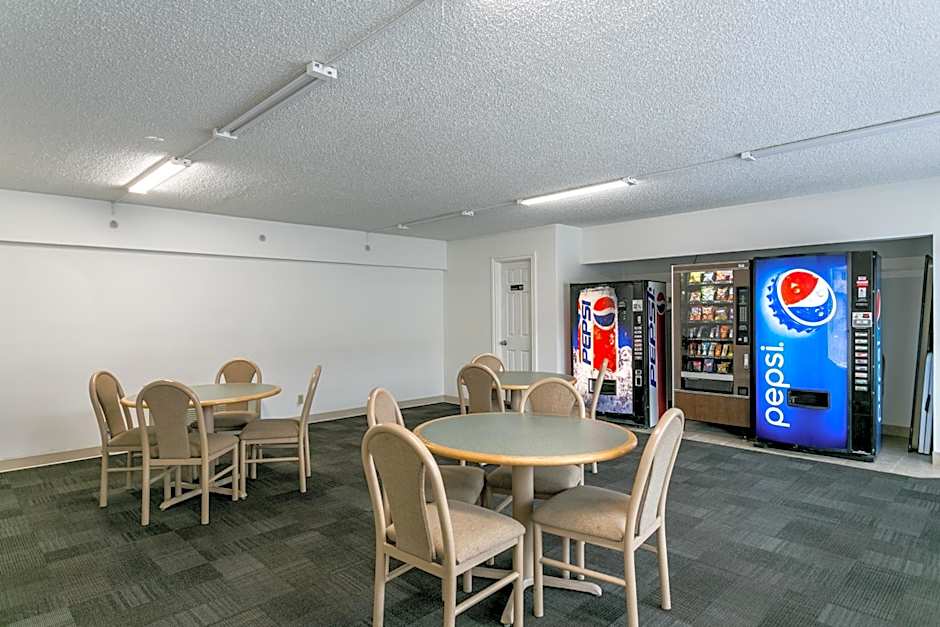 Motel 6-Butte, MT - Historic City Center