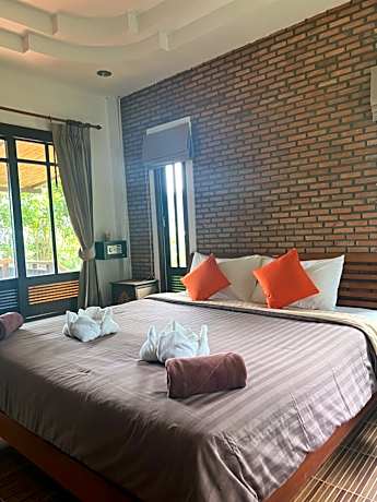 Family Garden Villa