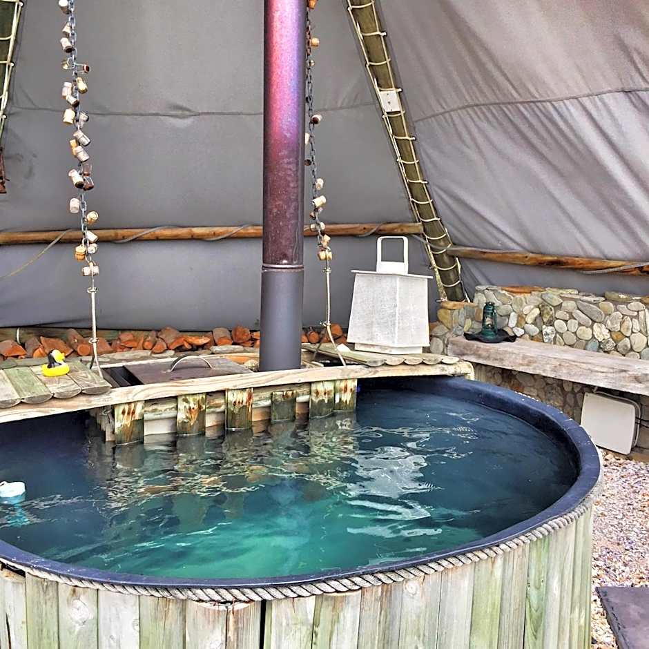 Farr Out Guest House