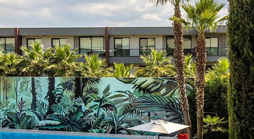 DoubleTree by Hilton Hotel Izmir Airport