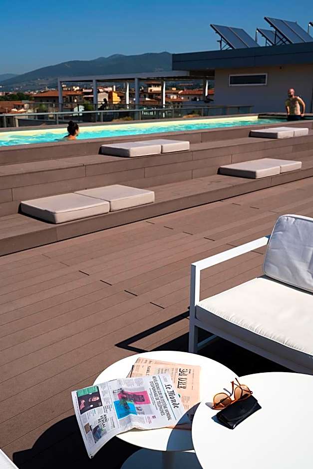 Hotel Glance In Florence