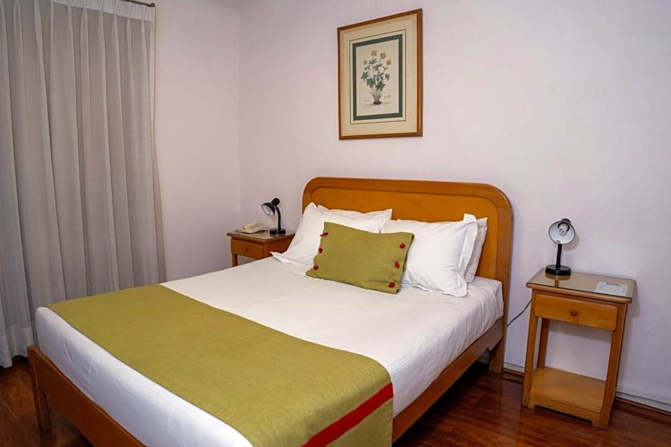 Hotel Canciller - Ex Hotel Presidente