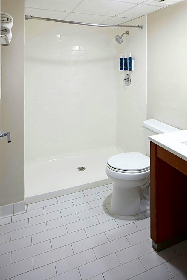 Four Points by Sheraton Virginia Beach Oceanfront