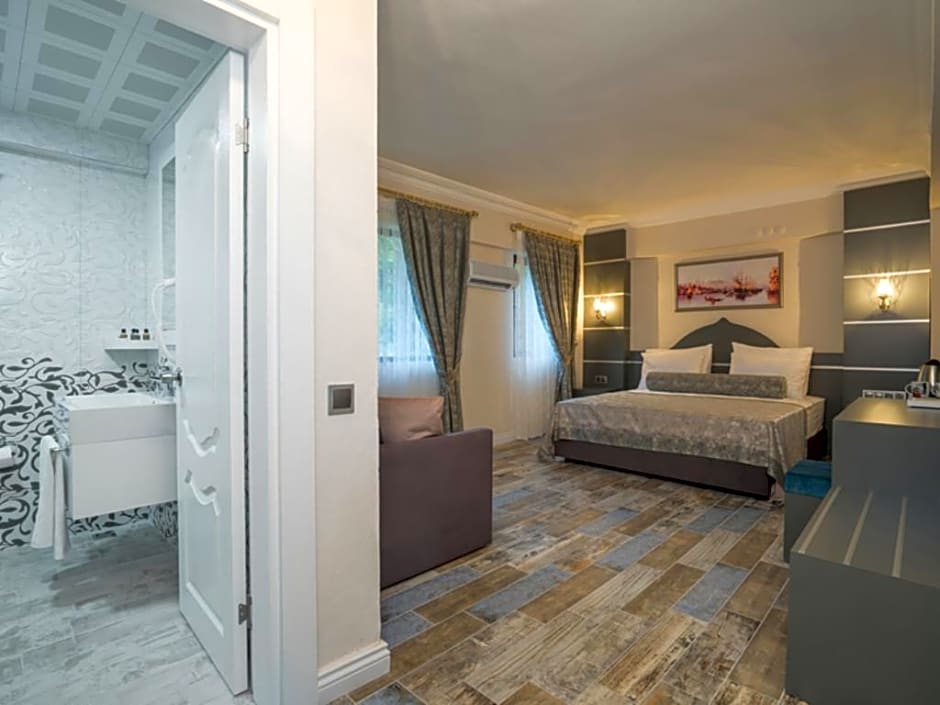 Otto Palace Boutique Hotel 