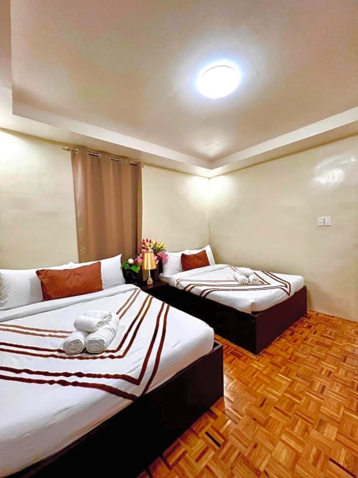 Elliannah Pines Hotel