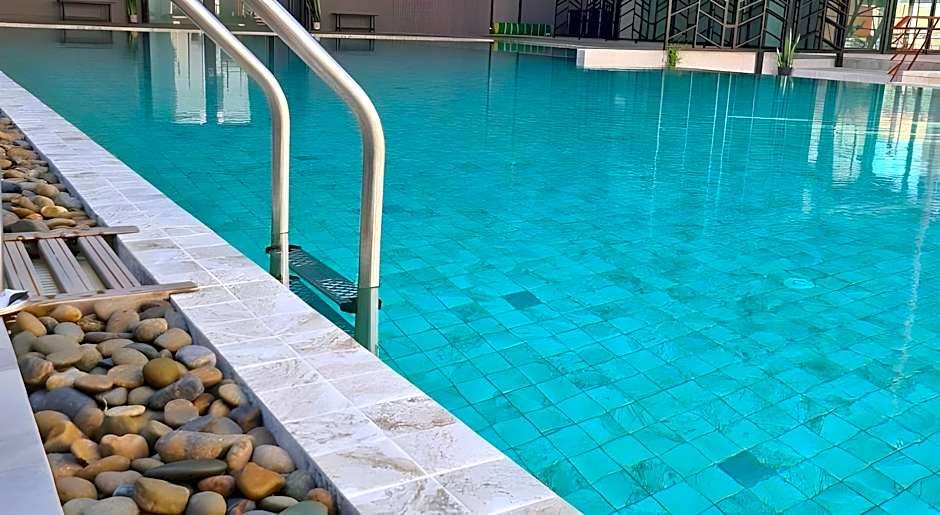 THE VITA PLUS HOTEL