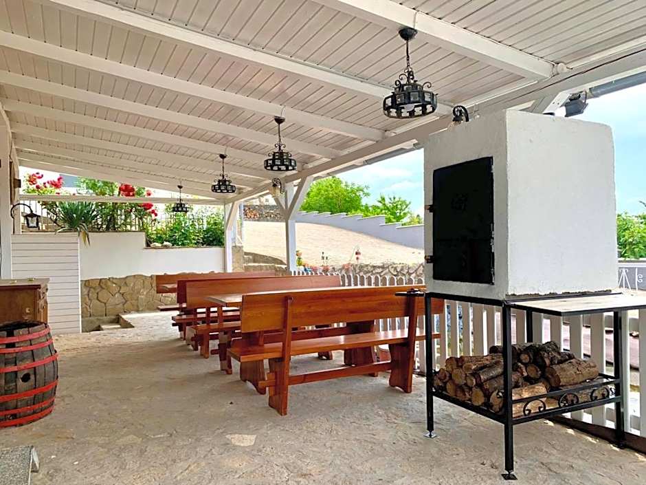 Fogadó a Két Tölgyfához