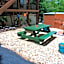 Shady Acre Inn and Suites