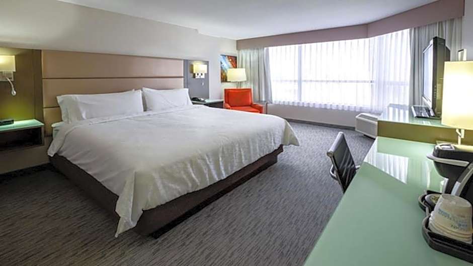 Holiday Inn Express Vancouver-Metrotown (Burnaby) By IHG