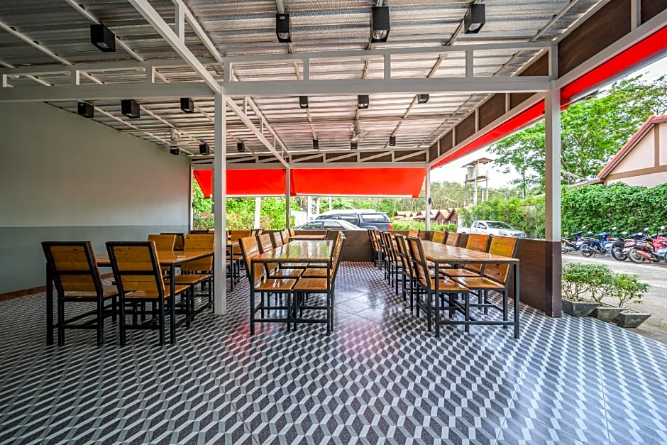 Nai Yang Place - Phuket Airport