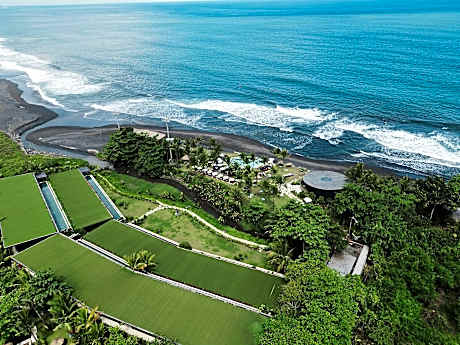 Komune Resort & Beach Club Bali