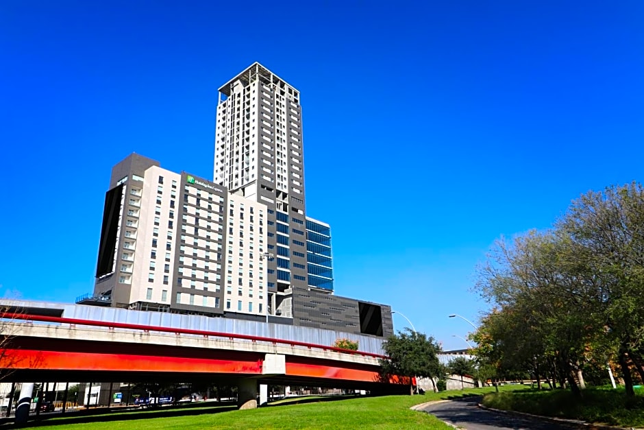 Holiday Inn Express - Monterrey - Fundidora By IHG