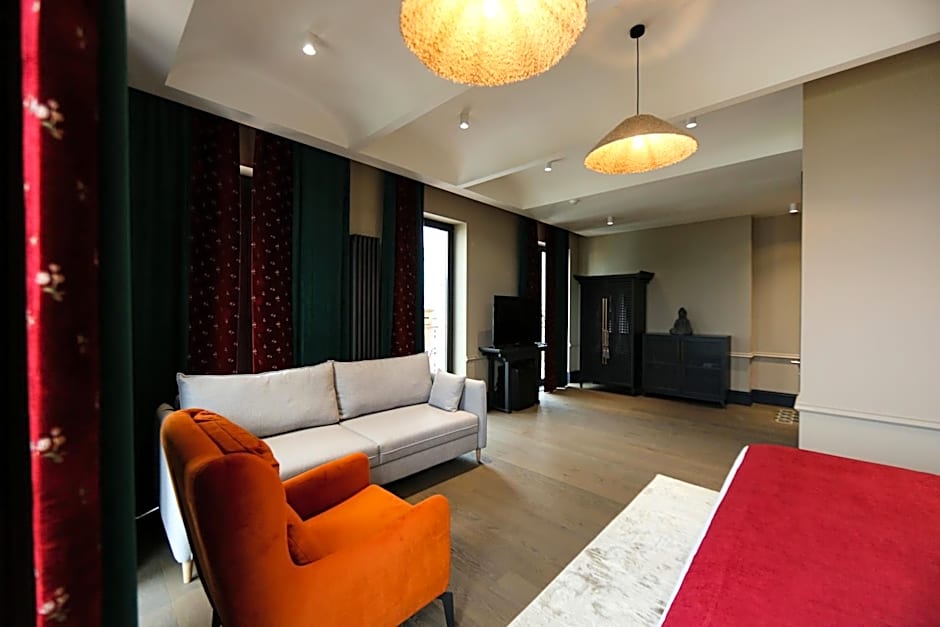Retro Boutique Hotel