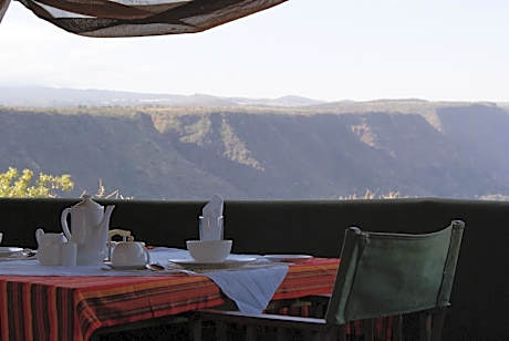 African Sunrise Lodge and Campsite