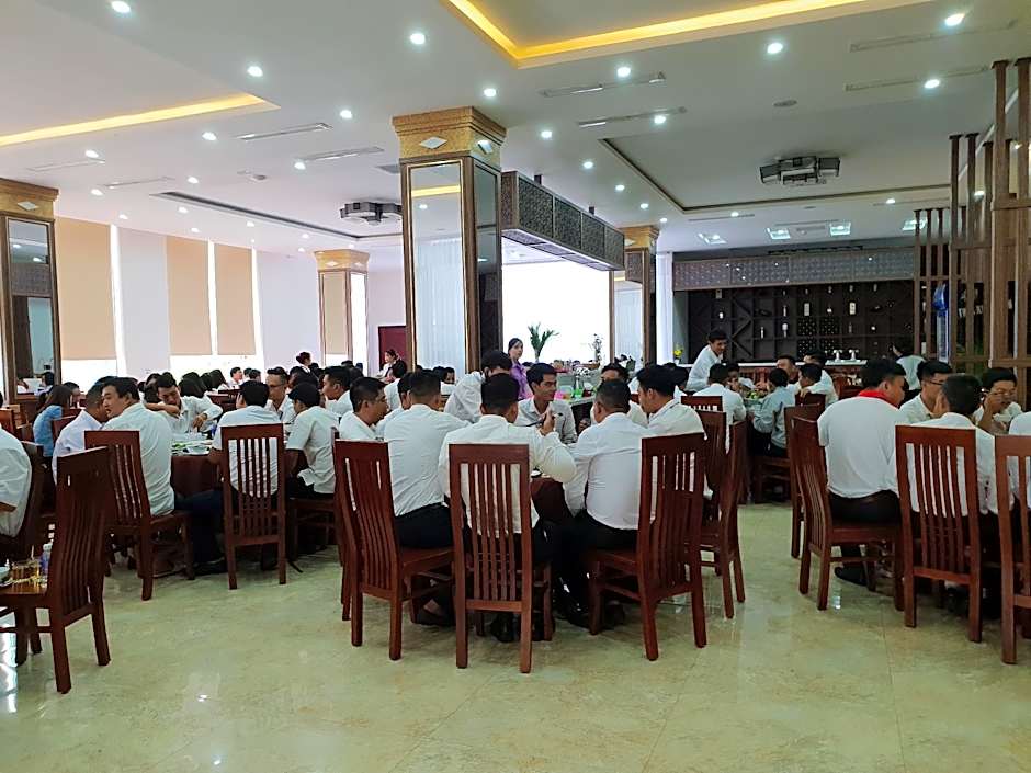 Phu Cuong Beach Hotel